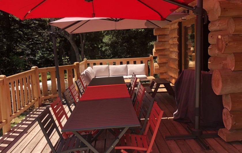 Location de vacances - Chalet à Bolquère - La terrasse en configuration repas