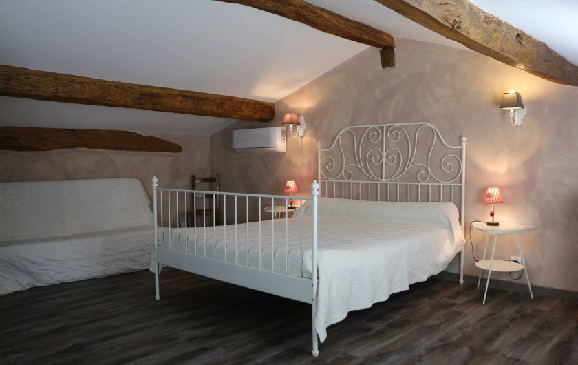 Location de vacances - Gîte à Vignonet - Chambre climatisée étage