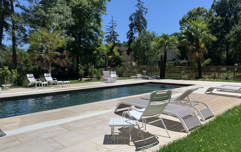 Location de vacances - Gîte à Saint-Affrique - piscine en pierre naturelle, chauffée