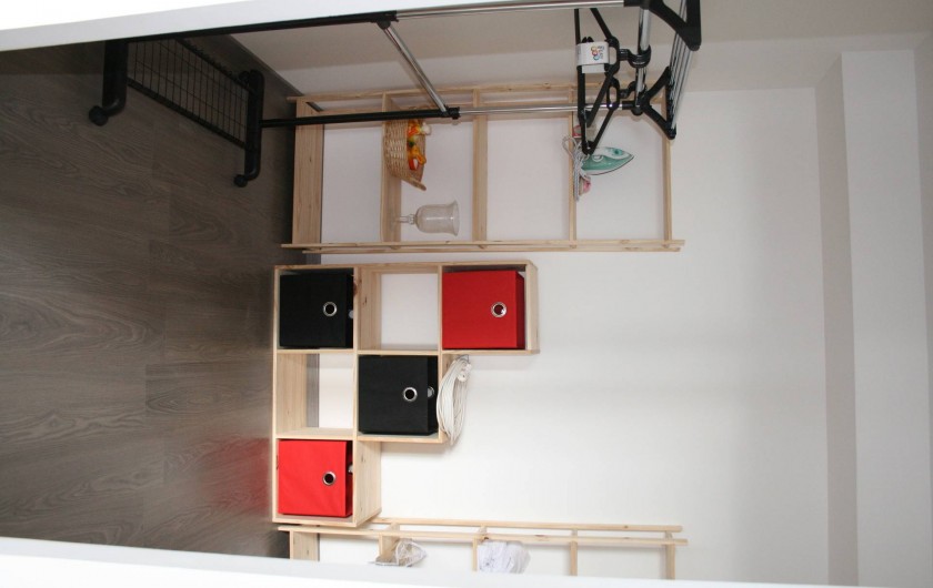 Location de vacances - Appartement à Luxeuil-les-Bains - dressing