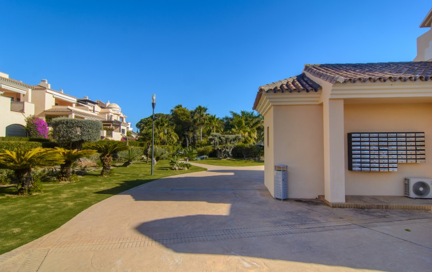 Location de vacances - Appartement à Marbella - Urbanisation tranquille Las Mimosas avec parking gratuit