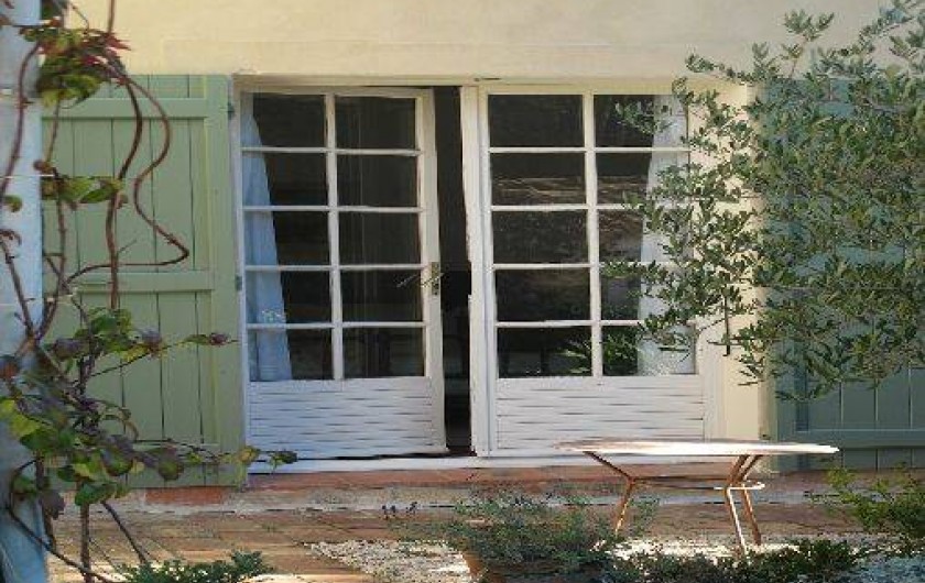 Location de vacances - Gîte à Le Beausset - entrée principale du gîte