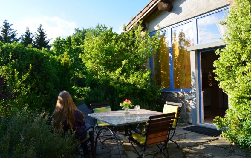 Location de vacances - Appartement à Castel Rigone - Terasse appt. "La Grapo" La Rogaia