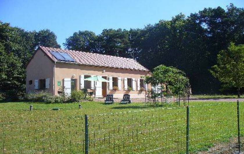 Location de vacances - Gîte à Montambert