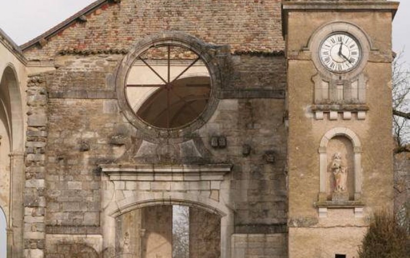 Location de vacances - Gîte à Chantraines - Abbaye de Septfontaines à 3 km du gîte