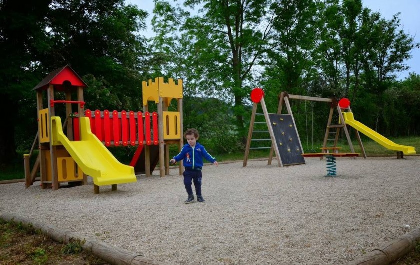 Location de vacances - Gîte à Chantraines - Aire de jeux à 200 mètres du gîte