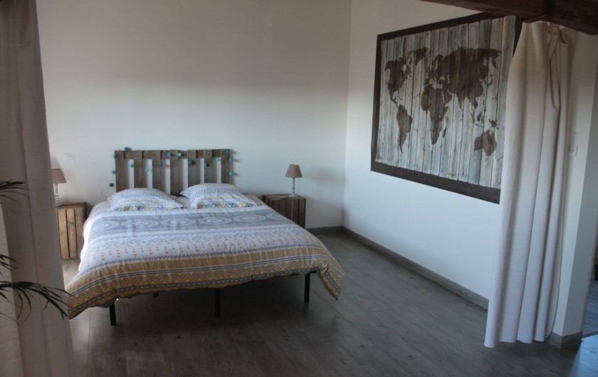 Location de vacances - Gîte à La Force - "L'Hirondelle" Chambre d'hôte (lit 160)