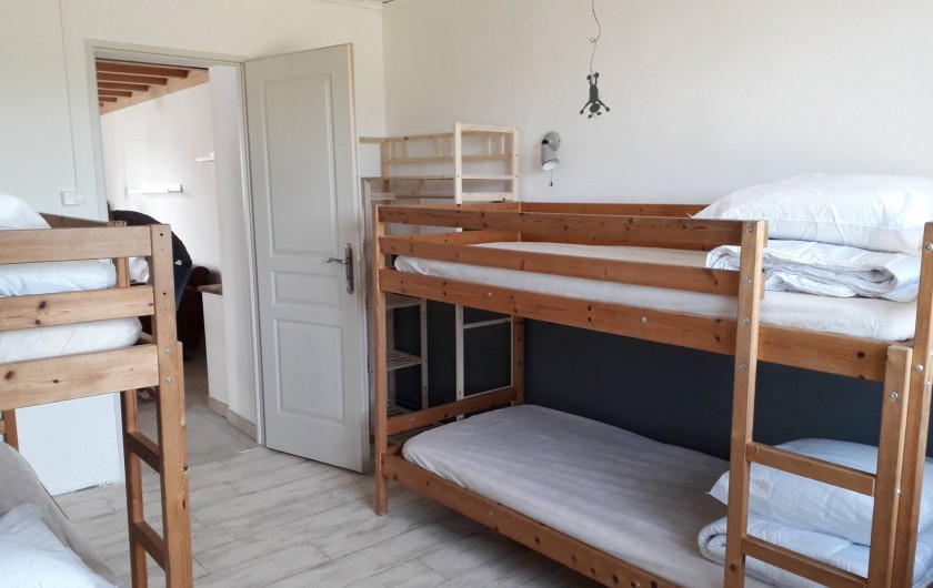 Location de vacances - Gîte à La Force - "Les Bricous" Chambre 2 (lits 4*90)