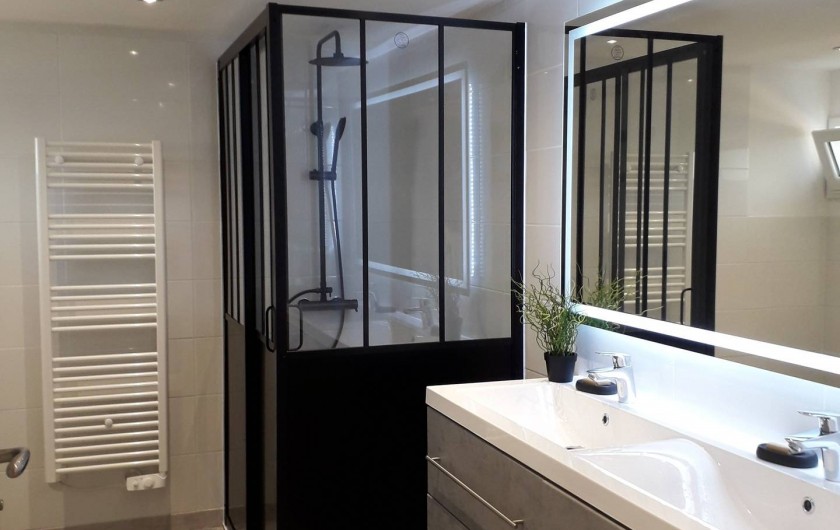 Location de vacances - Gîte à La Force - "Les Bricous" Salle d'eau