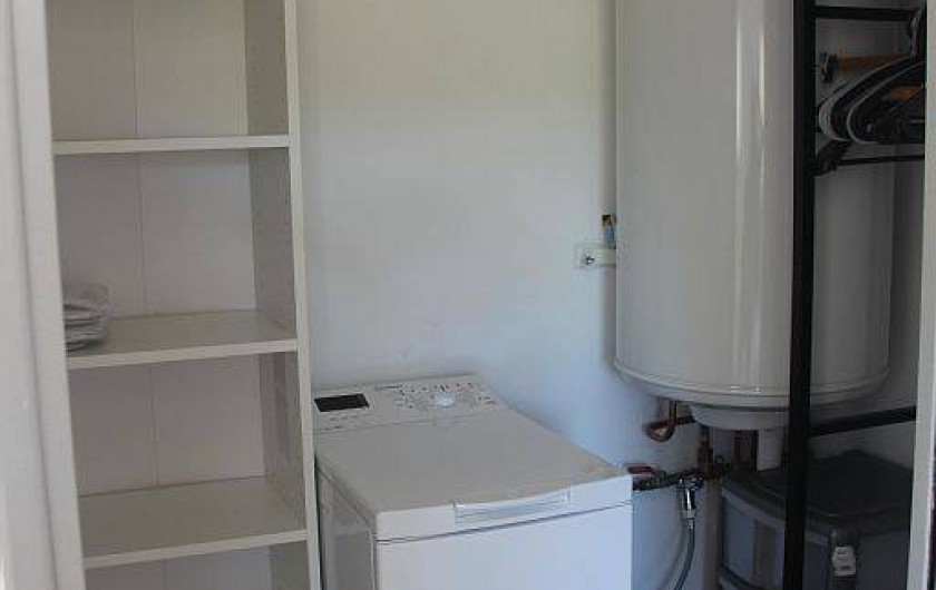 Location de vacances - Studio à Velaux - Dressing