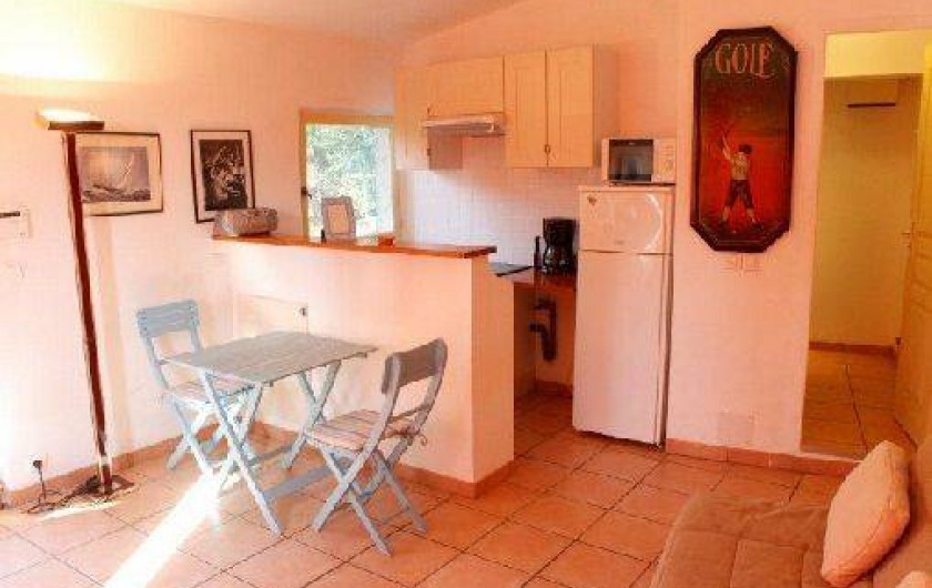 Location de vacances - Studio à Porto-Vecchio - COIN REPAS