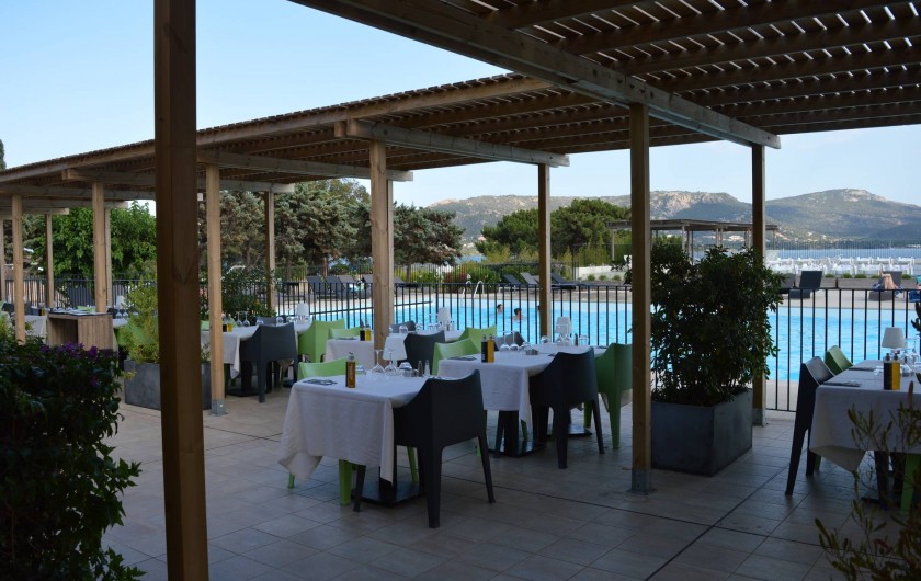 Location de vacances - Studio à Porto-Vecchio - RESTAURANT CENTRE DE SPORT