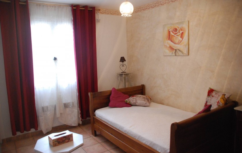 Location de vacances - Villa à Le Puy-Sainte-Réparade - chambre2