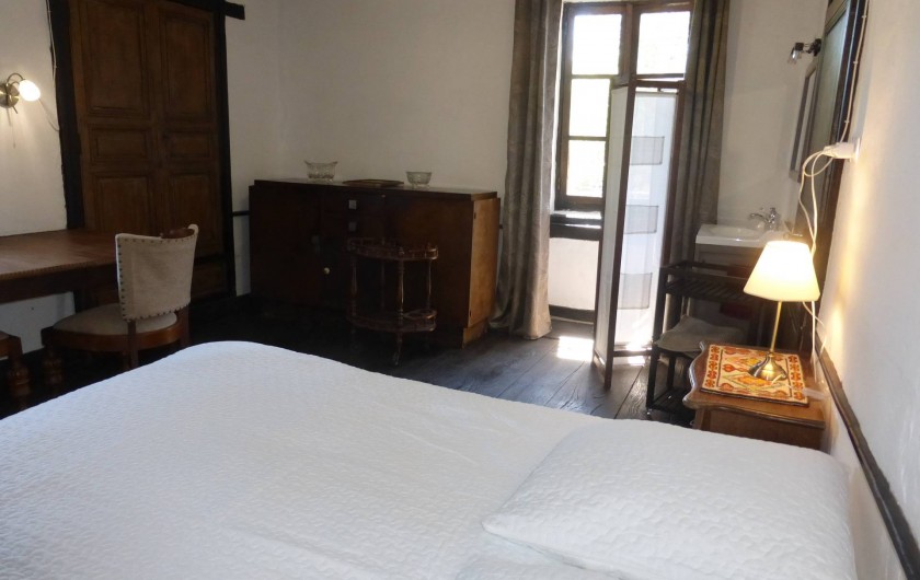 Location de vacances - Gîte à Saint-Hilaire-Peyroux - une autre chambre parentale