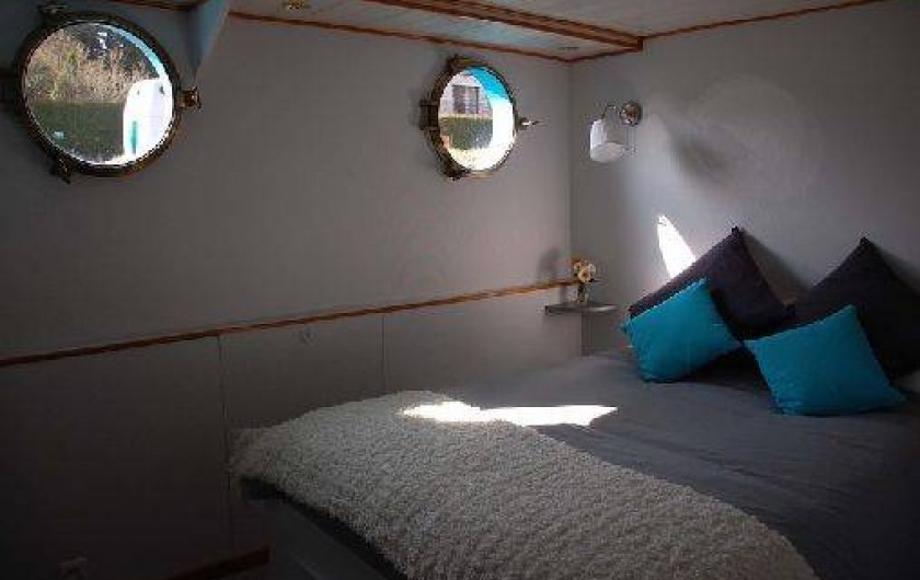 Location de vacances - Péniche à Maconge