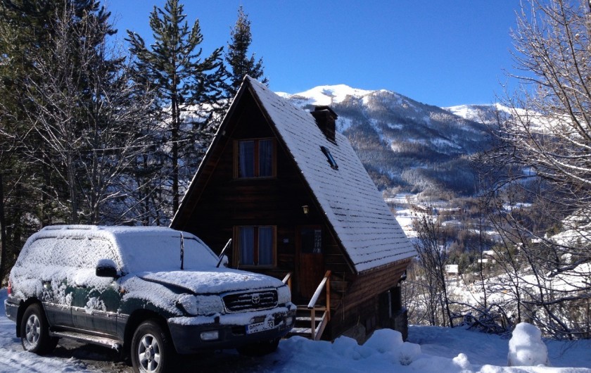 Location de vacances - Chalet à Allos - LE CHALET EN HIVER
