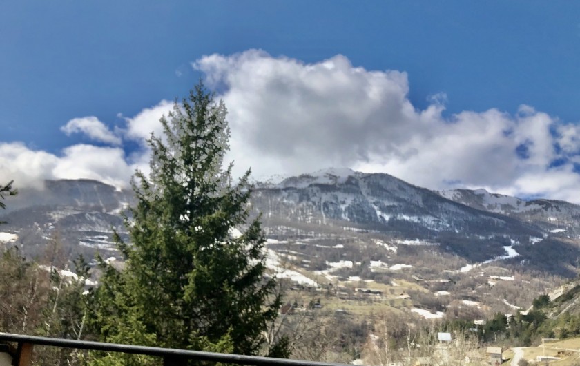 Location de vacances - Chalet à Allos - VUE SUR TERRASSE