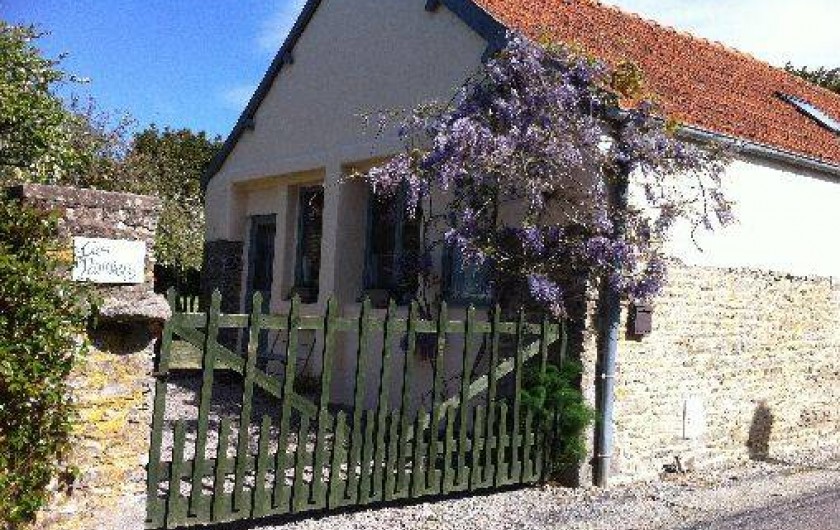 Location de vacances - Gîte à Saint-Georges-de-la-Rivière - maison en pierres
