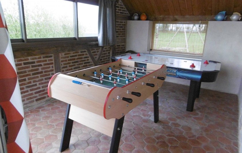 Location de vacances - Gîte à Pourlans - salle de jeux