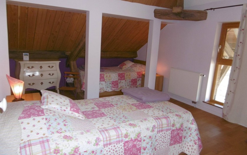 Location de vacances - Gîte à Pourlans - chambre 5 au 1er étage