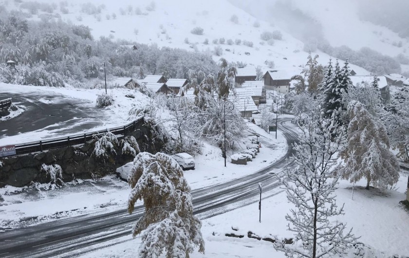 Location de vacances - Appartement à Saint-Sorlin-d'Arves - Vue Chambres