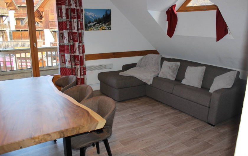 Location de vacances - Appartement à Saint-Sorlin-d'Arves - Canapé d'angle rapido