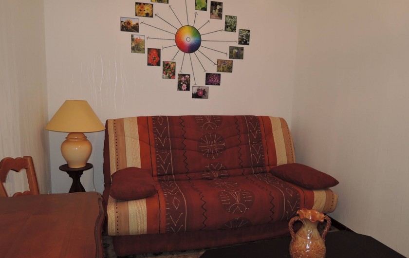 Location de vacances - Maison - Villa à Tournan - Le salon et le canapé BZ