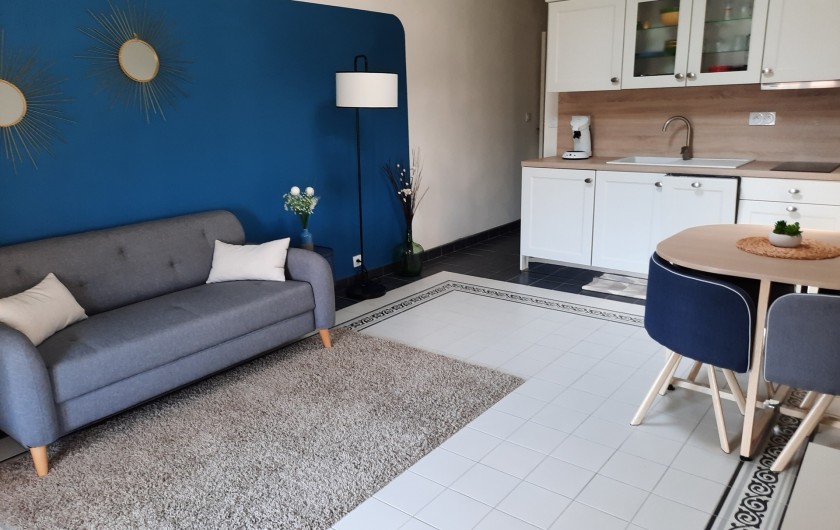 Location de vacances - Appartement à Montagnac - cuisine/salon