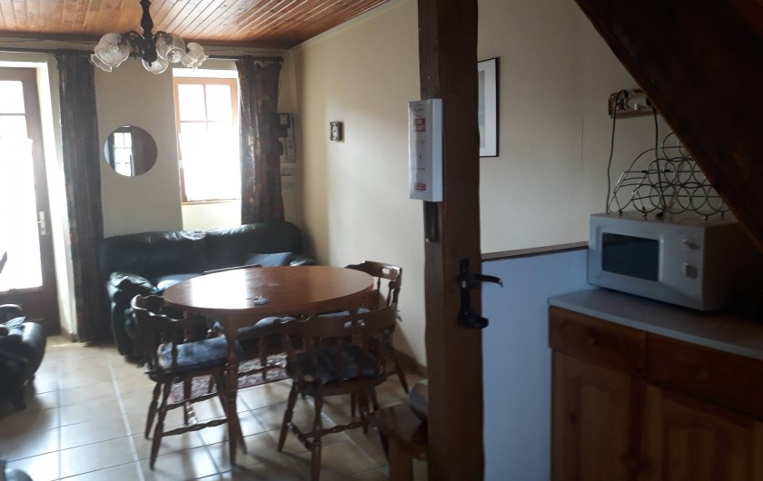 Location de vacances - Appartement à Sainte-Marie-du-Mont - salle de vie