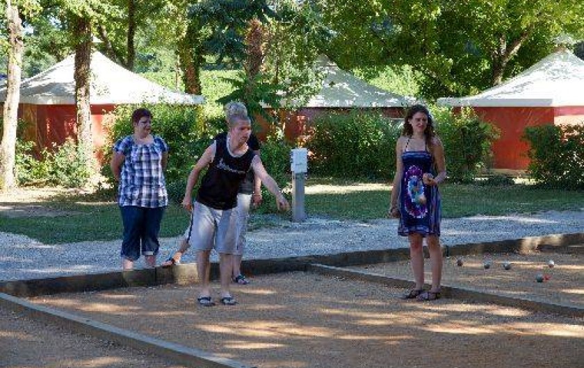 Location de vacances - Camping à Petit-Palais-et-Cornemps