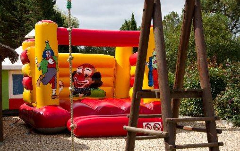 Location de vacances - Camping à Petit-Palais-et-Cornemps