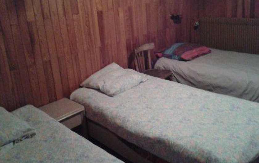 Location de vacances - Chalet à Alex - chambre 3 : 3 lits simples 0.90 cm