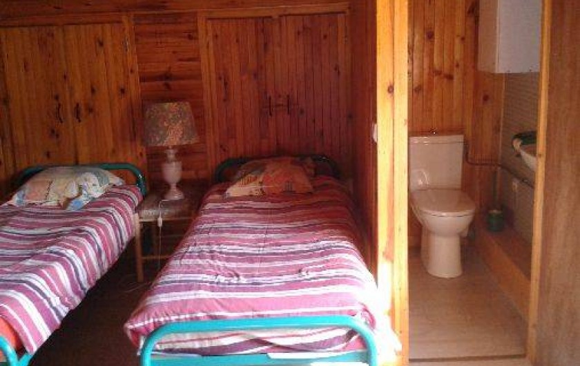 Location de vacances - Chalet à Alex - chambre 4 à l'étage : toilettes et lavabo