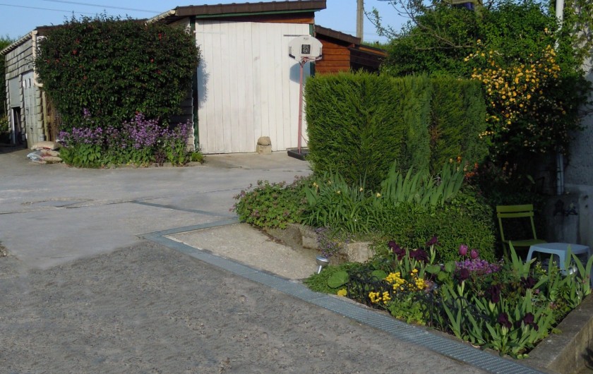 Location de vacances - Gîte à Crécy-la-Chapelle - parking
