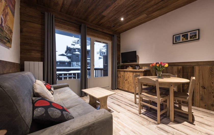Location de vacances - Appartement à Val-d'Isère - Pièce de vie