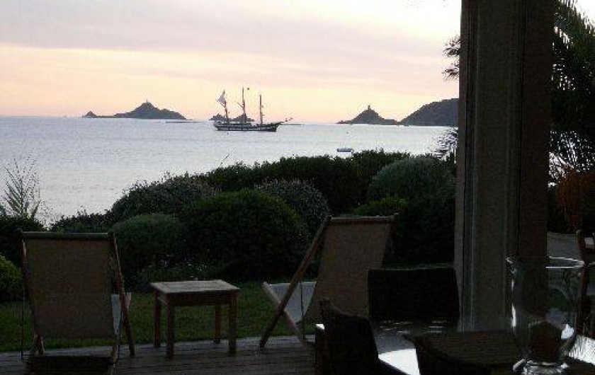 Location de vacances - Villa à Ajaccio - ILES SANGUINAIRES vues  de la Terrasse