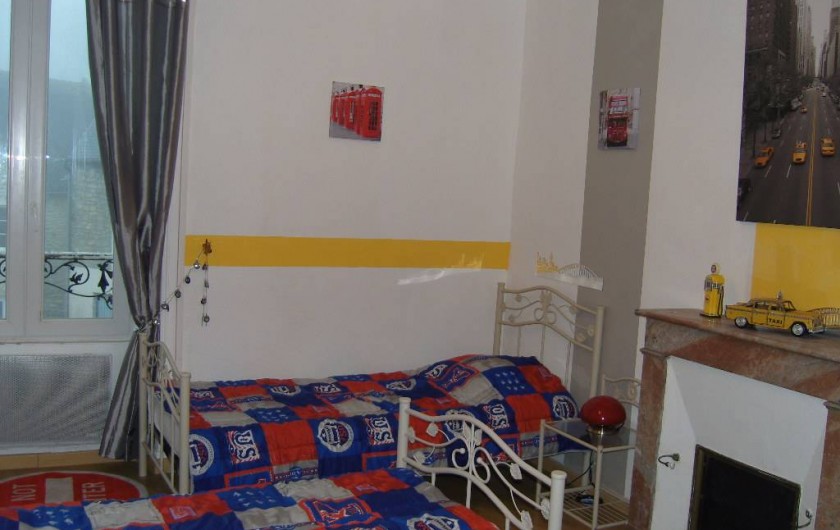 Location de vacances - Gîte à Sainte-Honorine-des-Pertes - Chambre du Gîte B au 1er étage