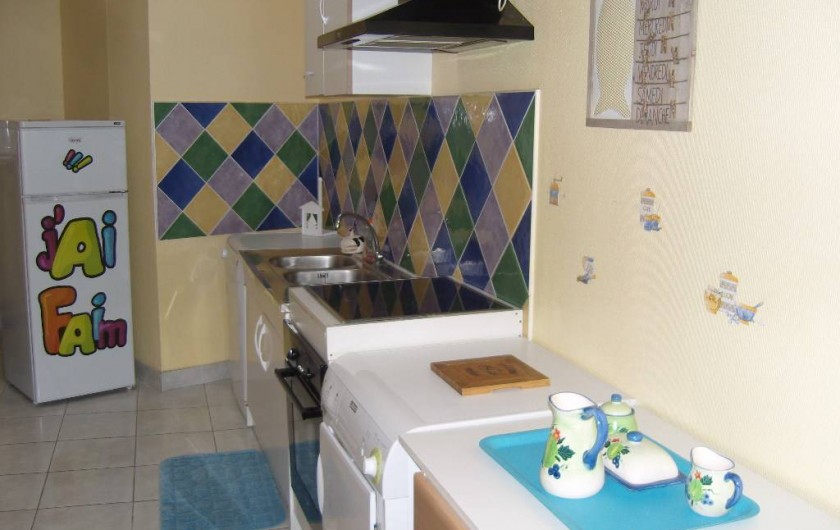 Location de vacances - Gîte à Sainte-Honorine-des-Pertes - Cuisine du Gîte B