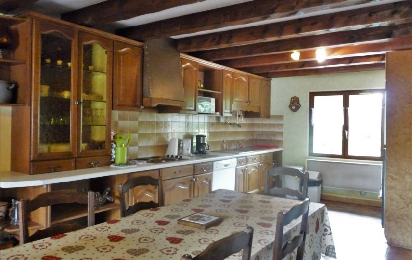 Location de vacances - Appartement à Ban-de-Laveline - cuisine et coin repas moyen gite