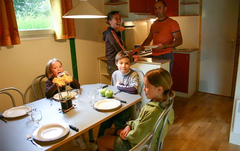 Location de vacances - Chalet à Rieupeyroux - Un espace confortable pour une famille