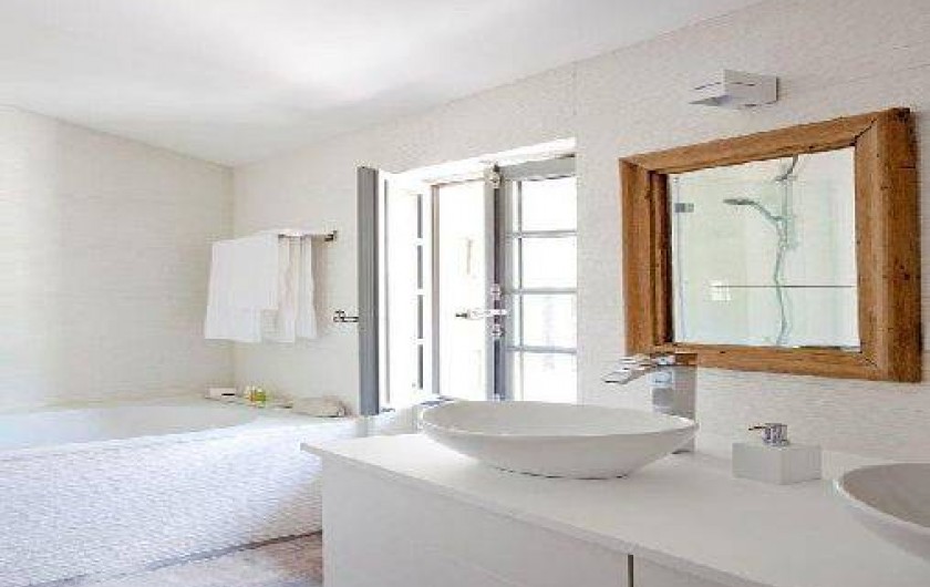 Location de vacances - Chambre d'hôtes à Châteauneuf-de-Gadagne