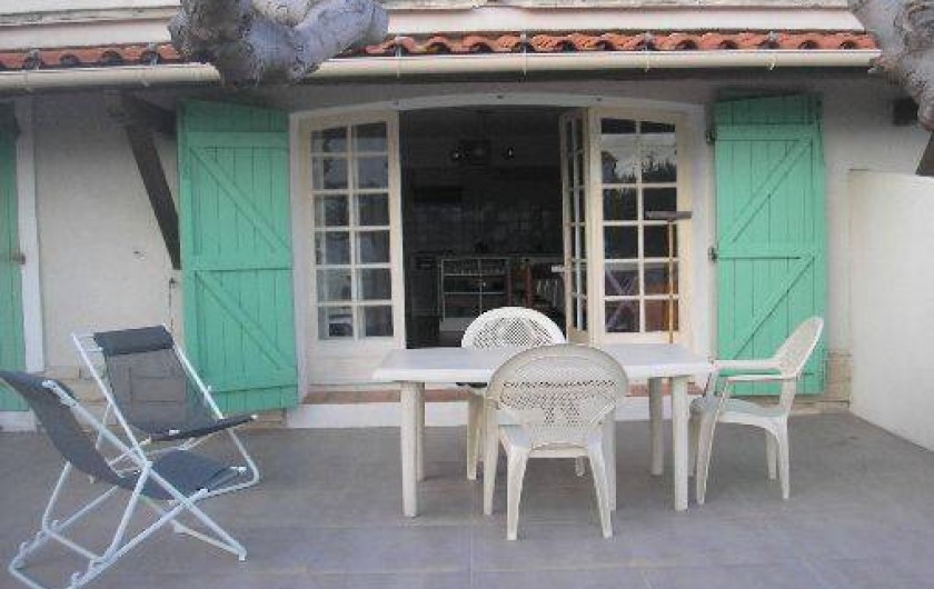 Location de vacances - Appartement à Six-Fours-les-Plages