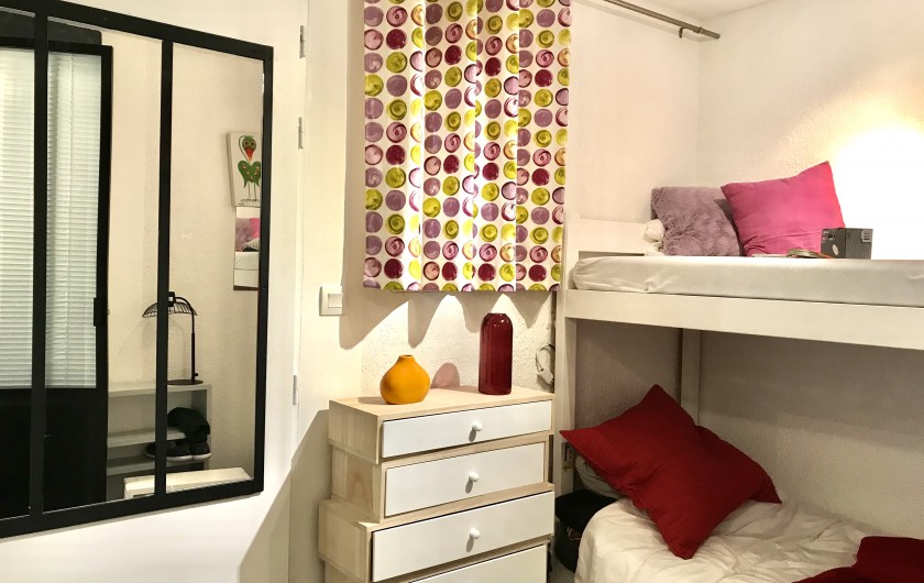 Location de vacances - Appartement à Six-Fours-les-Plages - Chambre ado