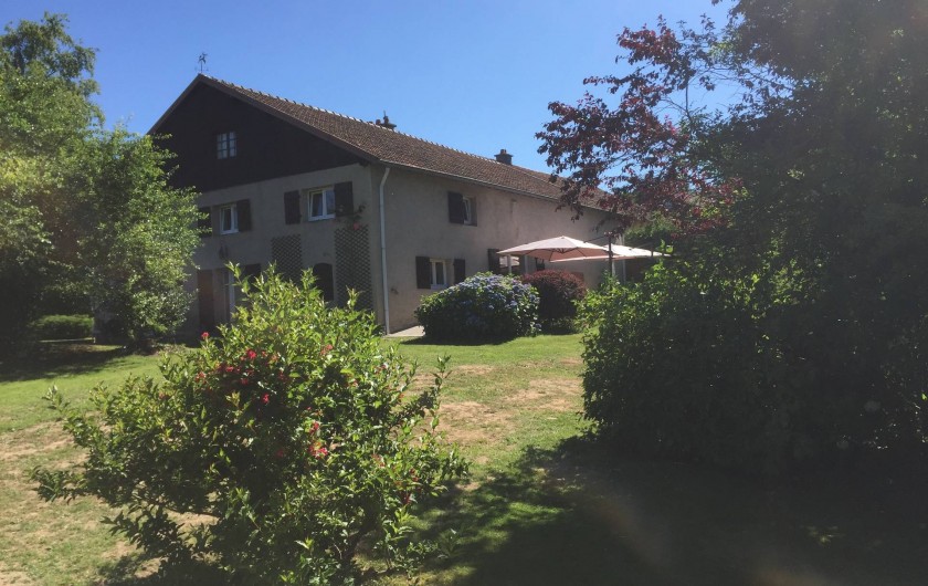 Location de vacances - Gîte à Corcieux - La Maison De Solène côté jardin
