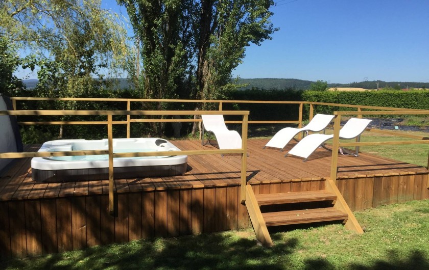 Location de vacances - Gîte à Corcieux - Le jacuzzi