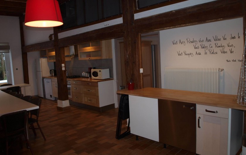 Location de vacances - Gîte à Corcieux - Grande pièce à vivre côté cuisine