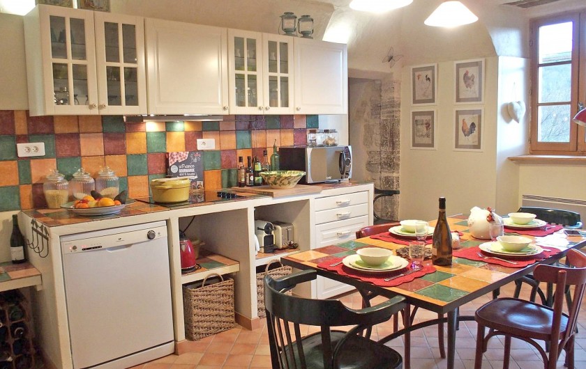 Location de vacances - Gîte à Tharaux - La cuisine provençale
