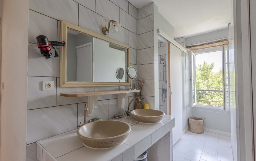 Location de vacances - Mas à Ners - cour intérieure