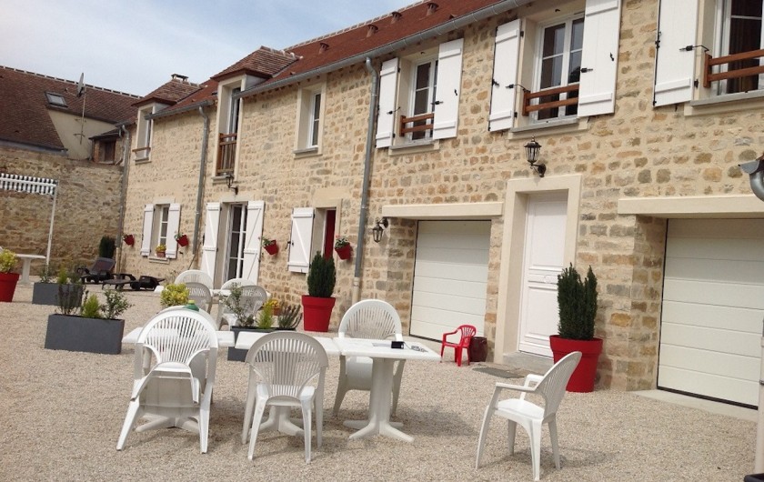 Location de vacances - Appartement à Noisy-sur-École - Espaces extérieurs