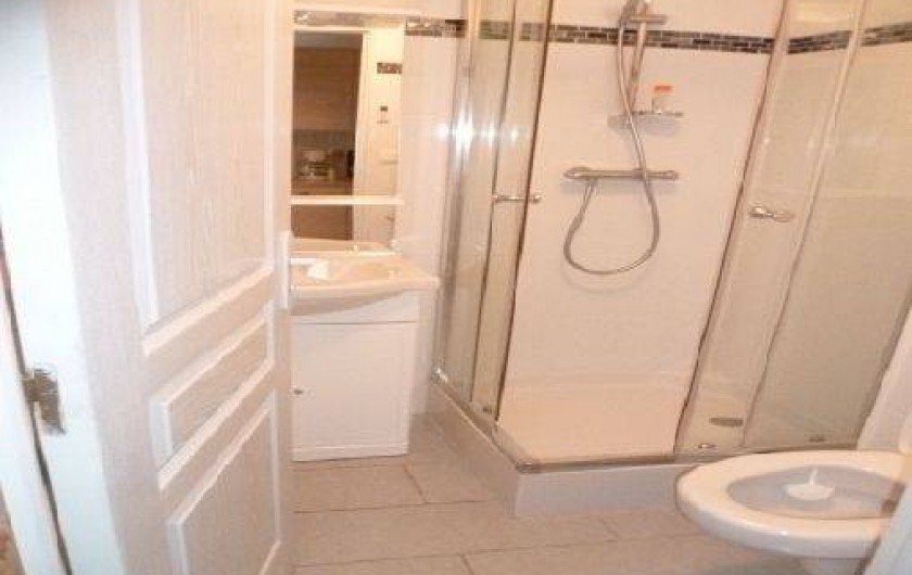 Location de vacances - Gîte à Saint-Sauveur-d'Émalleville - La salle de bain